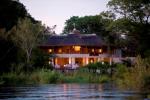 Sussi and Chuma Lodge on the Zambezi River.